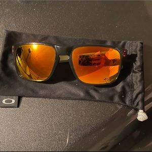 Authentic Oakley Holbrook sunglasses.